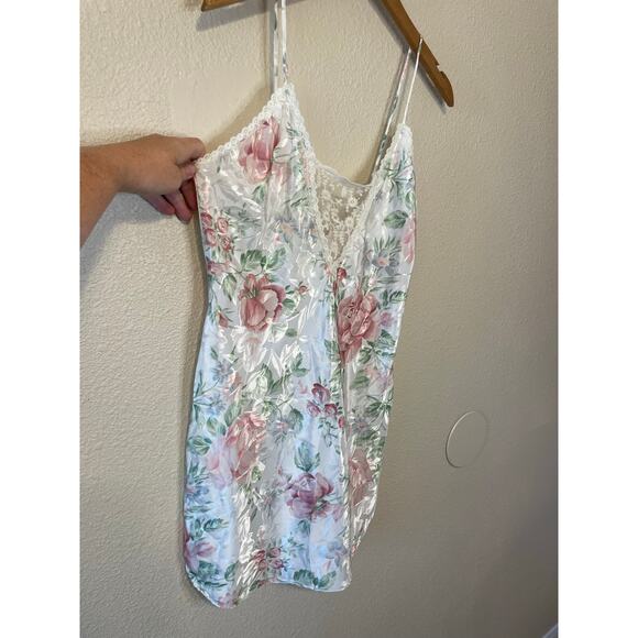 VTG Silky Textured Lace Trim V Neck Pink & Green Floral Mini Slip Dress XS - Picture 2 of 9